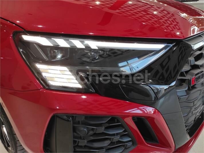 AUDI RS3 Sportback TFSI quattro S tron